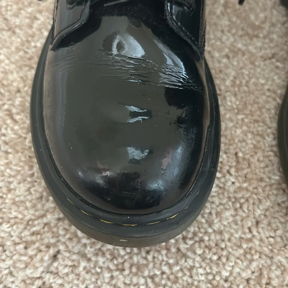 Dr. Martens JUNIOR 1460 PATENT LEATHER LACE UP BOOTS - Black